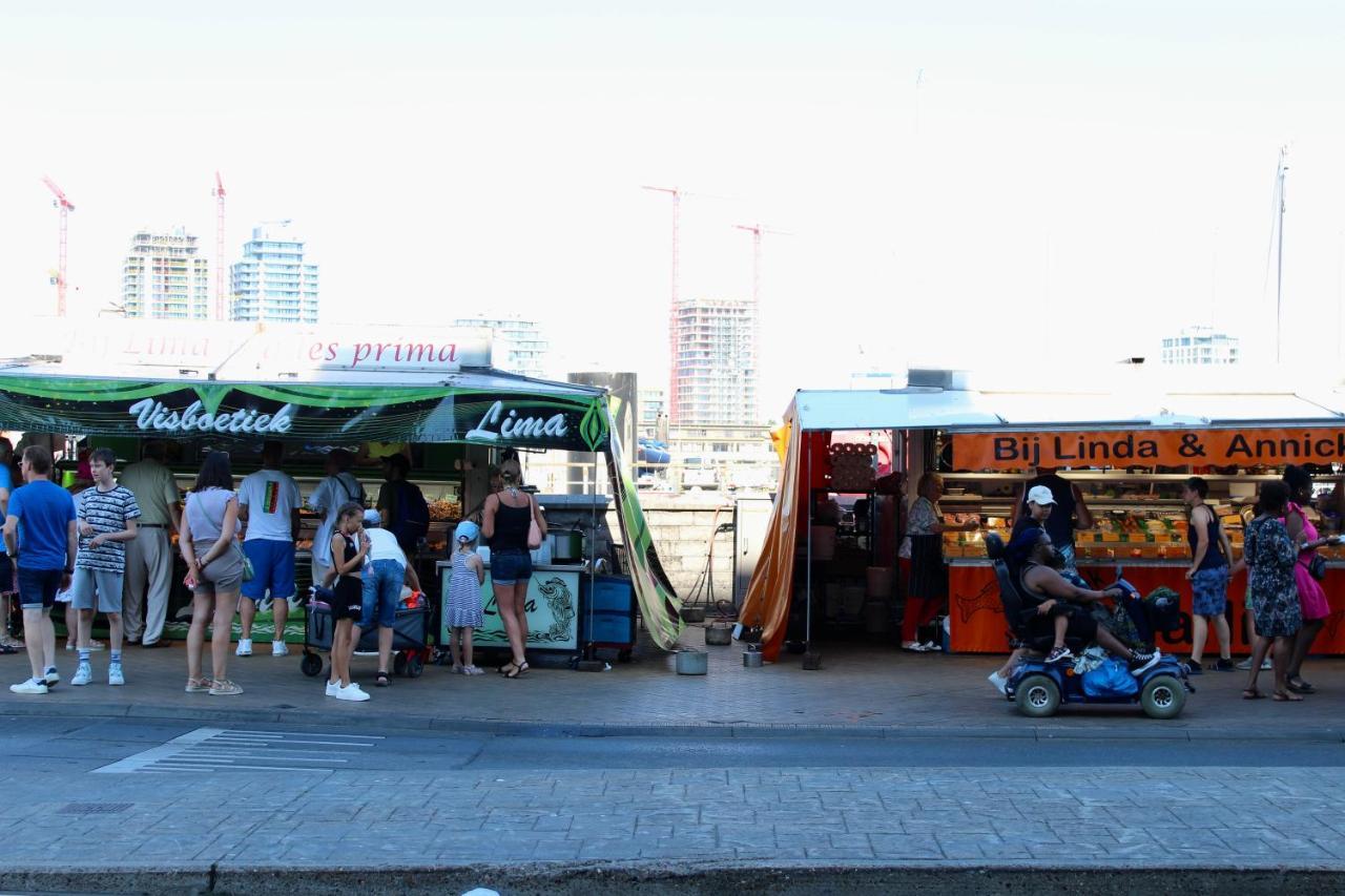 Compleet Appartement met Frontaal Zeezicht Oostende Buitenkant foto